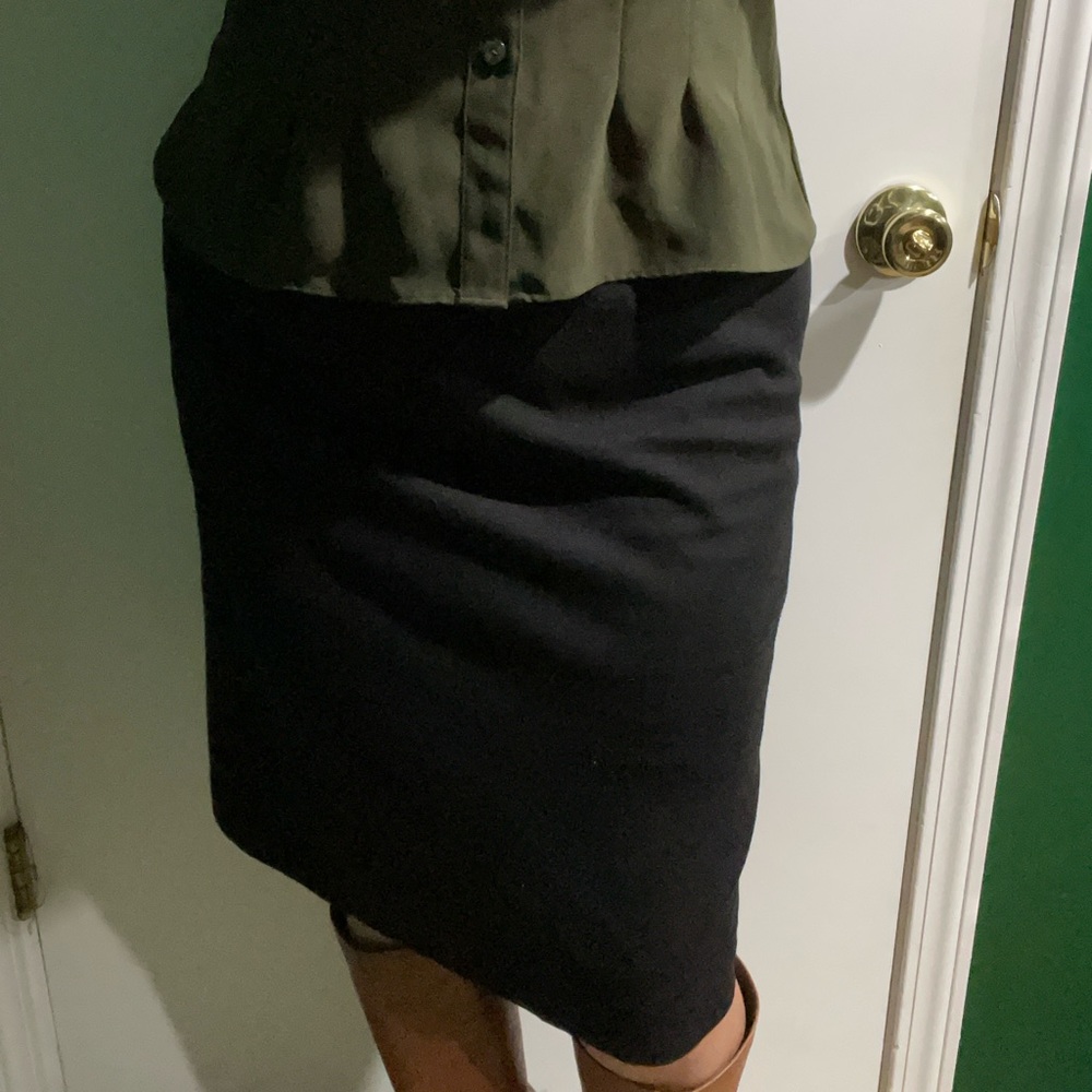 Black pencil skirt